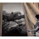 „Cleaning the Drapes” z cyklu „House Beautiful: Bringing the War Home” 1967-72, dzięki uprzejmości artystki i Galerie Nagel Draxler, Berlin/Cologne