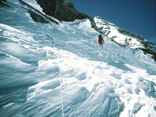 Mount Everest, 1993, z archiwum Macieja Berbeki (źródło: materiały prasowe organizatora)