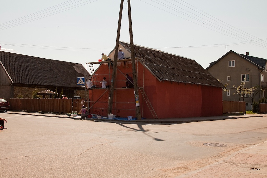 Gdańska Szkoła Muralu, projekt w Wiźnie (źródło: materiały prasowe)