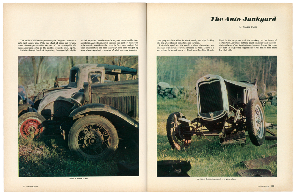 Walker Evans, „Cmentarzysko samochodów”, „Fortune”, kwiecień 1962. Dzięki uprzejmości The Metropolitan Museum of Art (źródło: materiały prasowe organizatora)