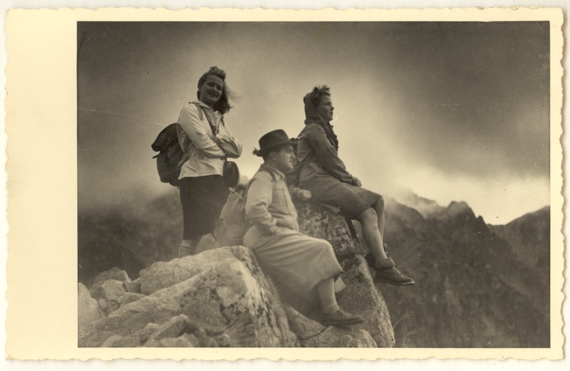 Wycieczka w góry, ok. 1930, fot. St. Kolowca, MHK-Fs13346/IX (źródło: materiały prasowe)