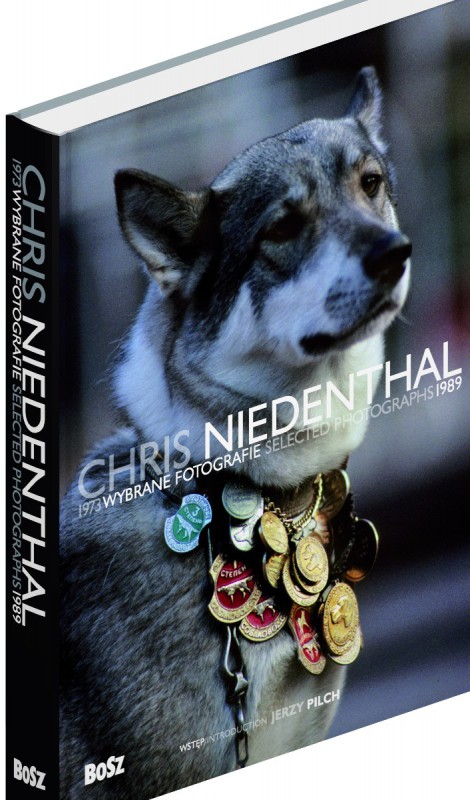 „Chris Niedenthal. Wybrane fotografie 1973–1989” – okładka (źródło: materiały prasowe)