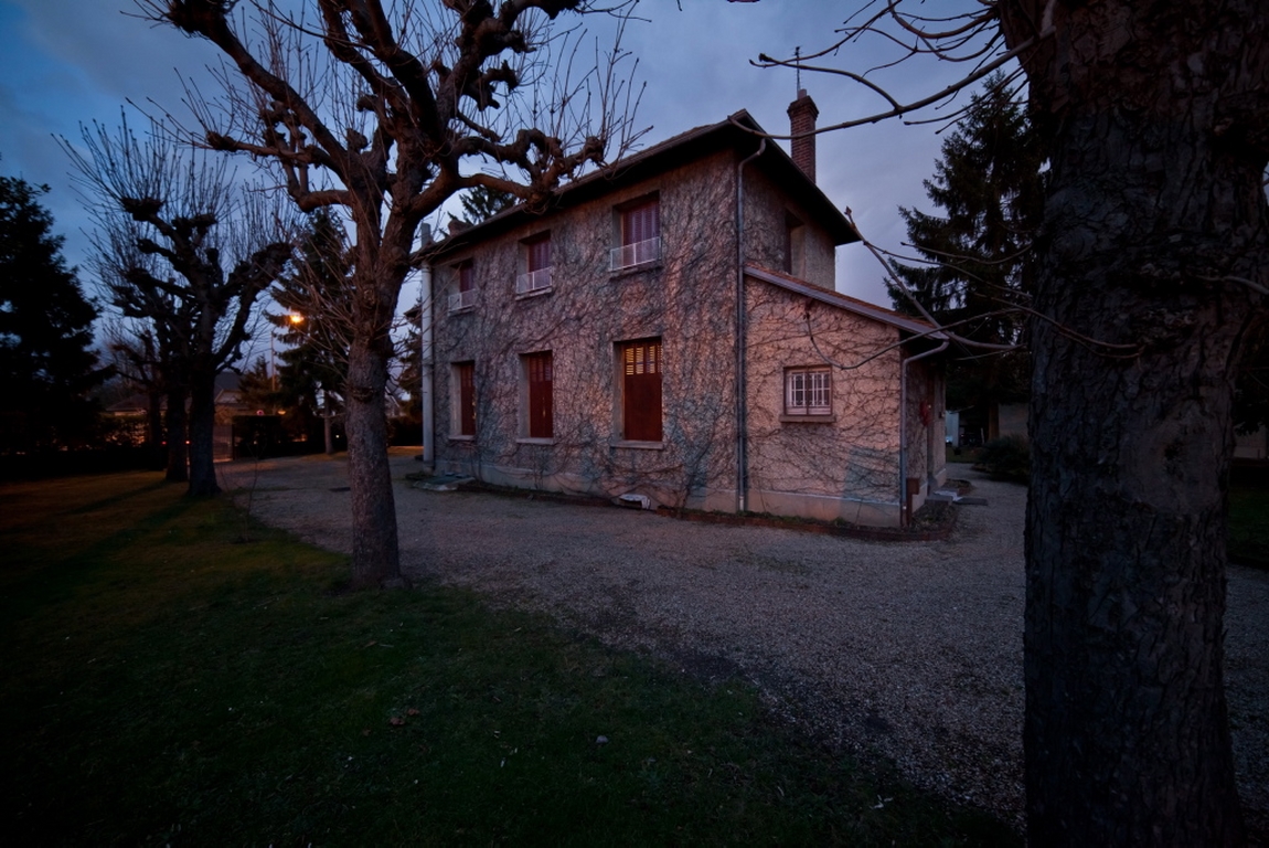 Dom Maisons-Laffitte, fot. Adam Golec, 2013 (źródło: materiały portalu Kultura Paryska)