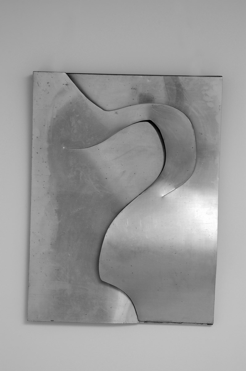 Maria Bartuszová, Bez tytułu, 1972, aluminium, fot. G. Bodnár, dzięki uprzejmości Rodziny Bartuszów (źródło: materiały prasowe organizatora)