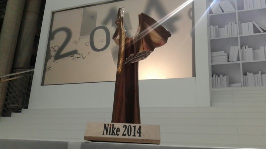 Nagroda Literacka Nike 2014 – statuetka (źródło: materiały prasowe)