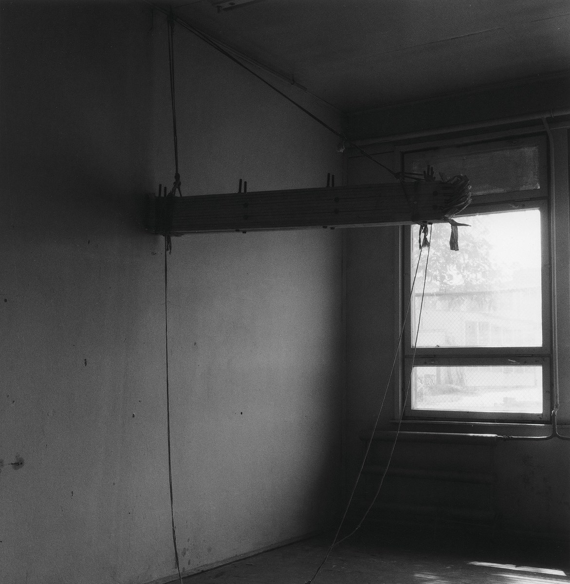 Mikołaj Smoczyński, „Obiekt podwójny”, 1982–1983, fotografia (źródło: materiały prasowe organizatora)