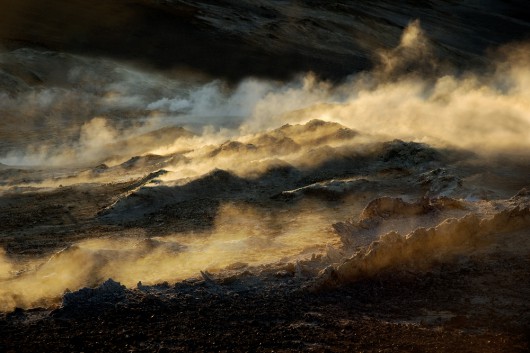 Fot. Iwona i Adam Balcy, Obszar geotermalny na wzgórzach Námafjall, północno-wschodnia Islandia (źródło: materiały prasowe organiatora)