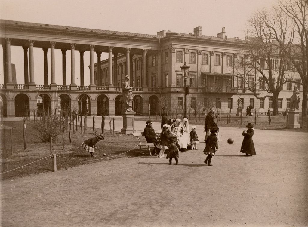 Konrad Brendal, Ogród Saski, ok. 1890, Muzeum Warszawy (źródło: materiały prasowe DSH)