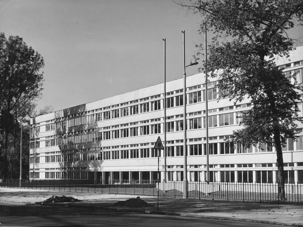 Technikum Mechaniczne w Oleśnicy, proj. Zenon Prętczyński, 1965 (źródło: materiały prasowe organizatora)