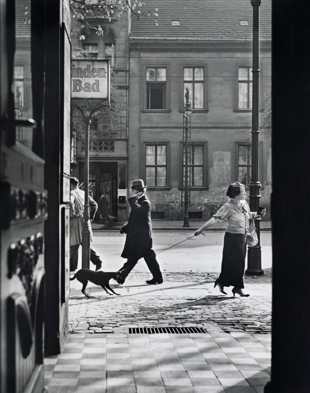 Roman Vishniac „Krnąbrność” Berlin, 1929. © Mara Vishniac Kohn (źródło: International Center of Photography)