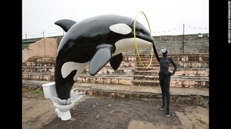 Banksy, Dismaland (źródło: CNN Style)