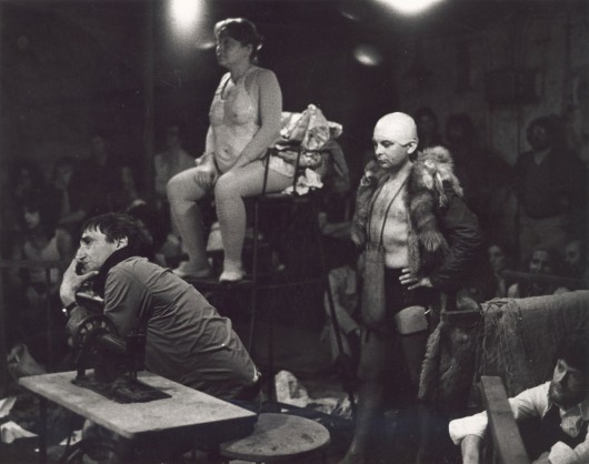„Kurka wodna”, Teatr Cricot 2, Edynburg, 1972, fot. Richard Demarco (źródło: materiały prasowe organizatora)