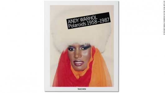 „ANDY WARHOL, Polaroids 1958-1987”, wyd. TASCHEN, okładka (źródło: CNN Style)
