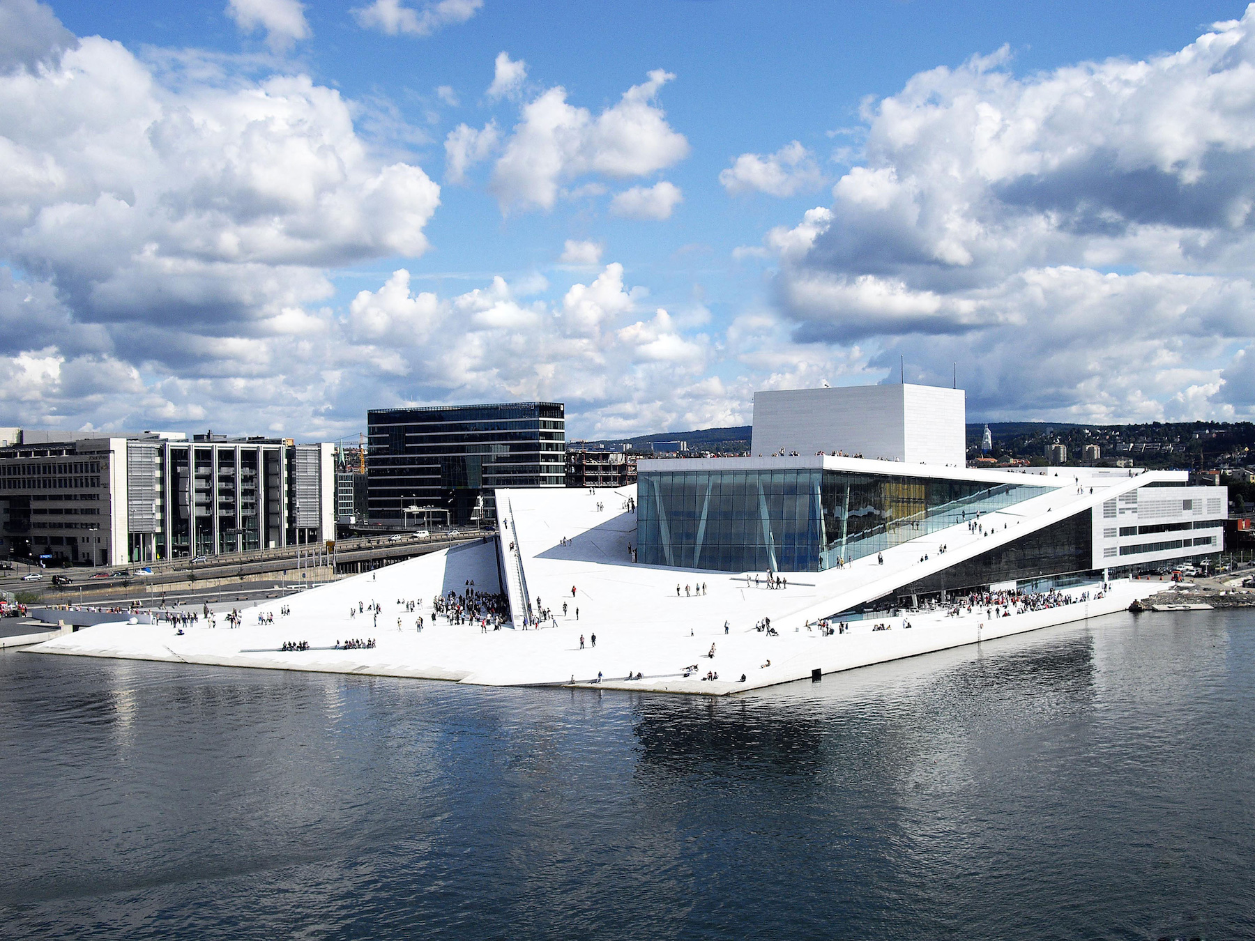 Snøhetta, Opera Narodowa w Oslo, Mies van der Rohe Award 2009, Fot. Christopher Hagelund (źródło: materiały prasowe organizatora)