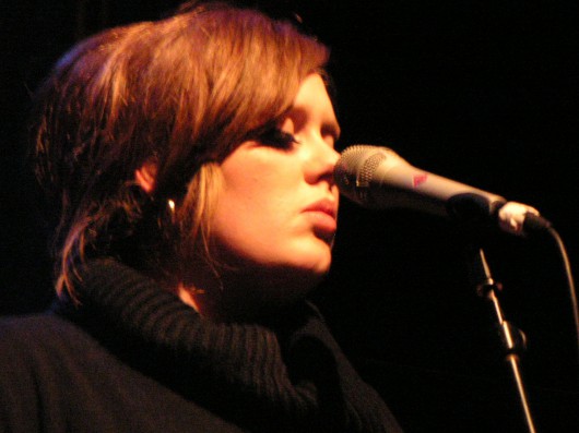 Adele, fotografia (źródło: Wikipedia. Na licencji Creative Commons)