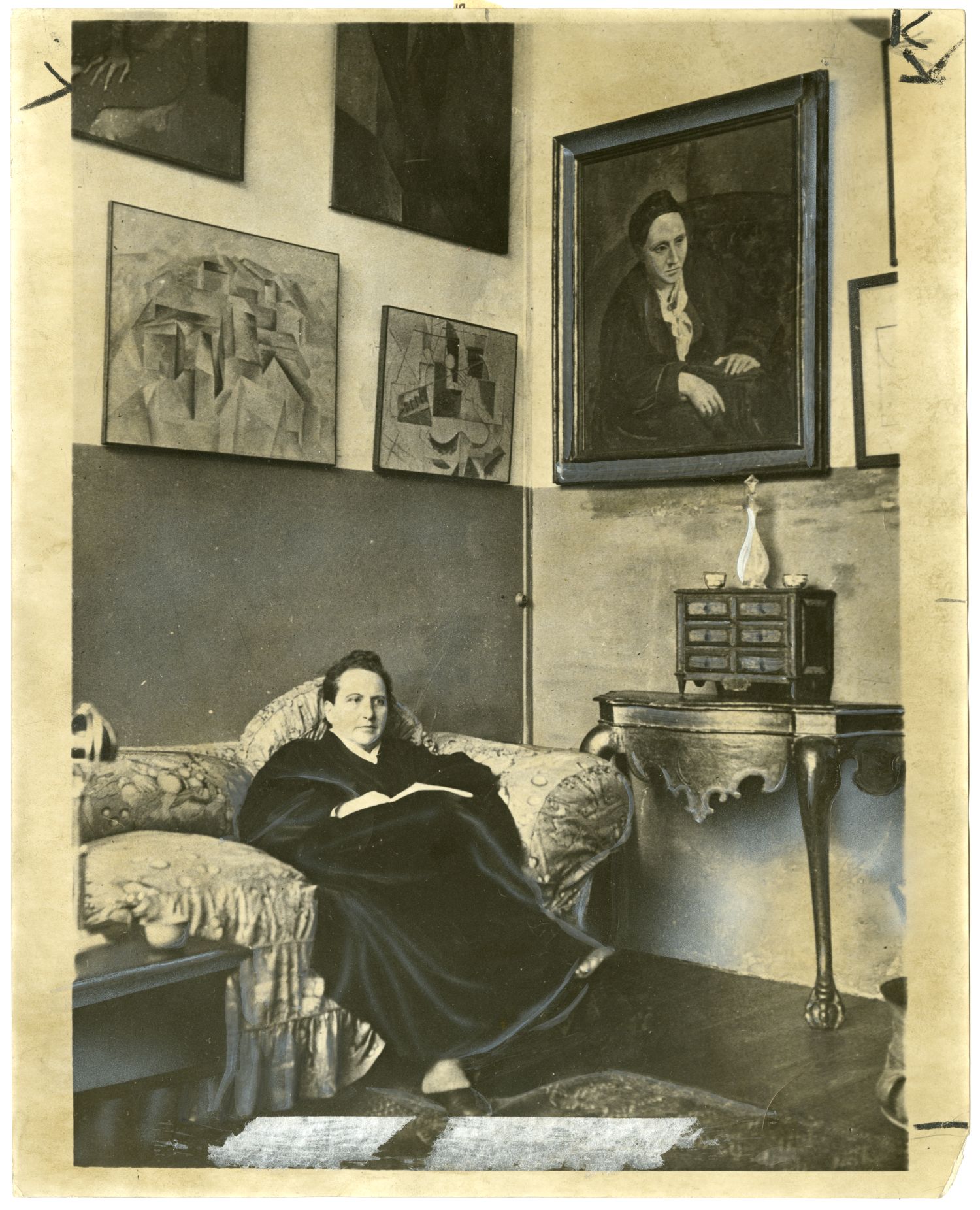 Gertruda Stein w swoim mieszkaniu przy ulicy 27 Rue de Fleurus w Paryżu, 1930, New York World-Telegram and the Sun Newspaper Photograph Collection (Library of Congress) (źródło: materiały prasowe organizatora)