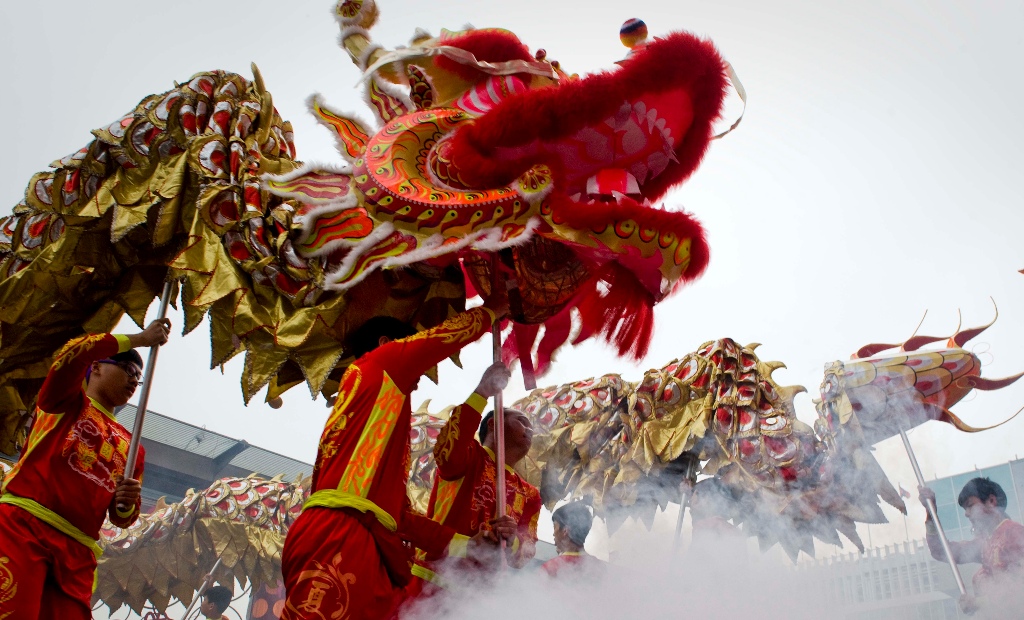 „Chiński taniec smoka i lwa", Dragon and Lion Dance Art Troupe (źródło: materiały prasowe organizatora)