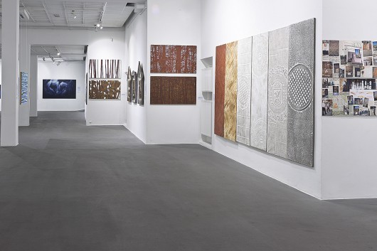 „NIE-WIDOKI. O pejzażu współcześnie” – 8. edycja wystawy kuratorskiej prezentującej polskie malarstwo współczesne w cyklu Bielska Jesień, Galeria Bielska BWA, 2014. Kuratorka: Jolanta Ciesielska. Fot. Krzysztof Morcinek (źródło: materiały prasowe organizatora)