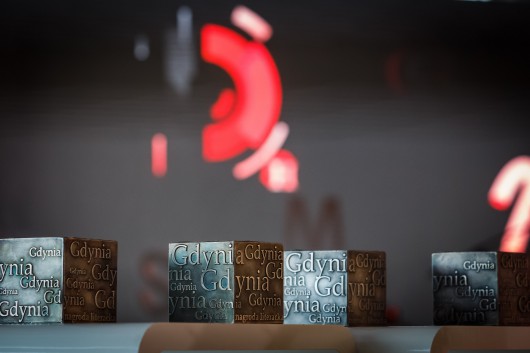 Nagroda Literacka Gdynia, kostki, fot. Wojtek Rojek (źródło: materiały prasowe organizatora)