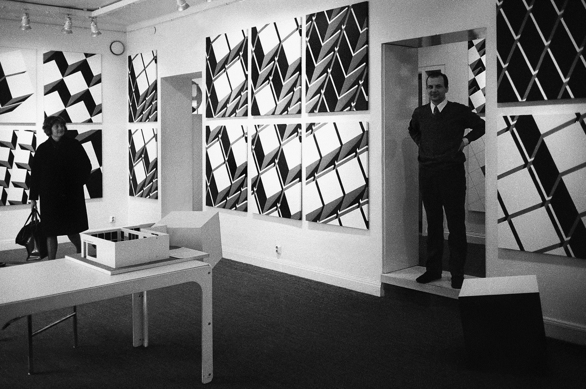 „Zbigniew Geppert i Margareta Bohlin-Carlson, szwedzka fotografka i pisarka. Galeria Aronowitsch w Sztokholmie”, 1970 (źródło: materiały prasowe organizatora)