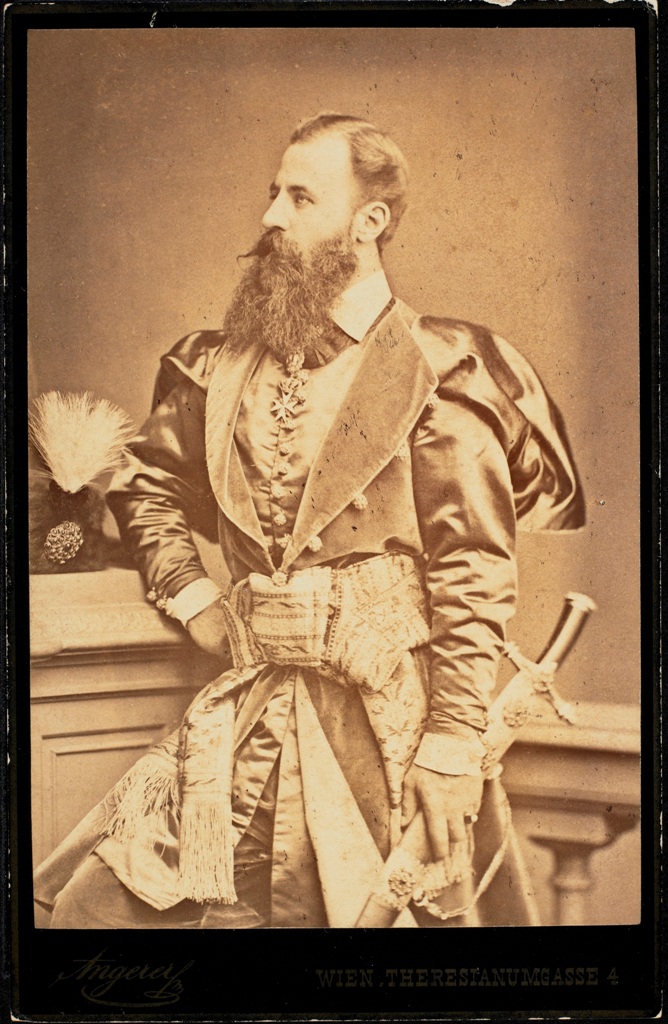 „Józef Hussarzewski w kontuszu”, Wiedeń, przed 1879, fot, Archiwum MNG (źródło: materiały prasowe organizatora)