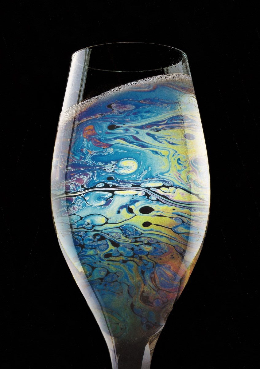 Agnieszka Polska, „The Glass of Petrol”, 2015, dzięki uprzejmości artystki (źródło: materiały prasowe organizatora)