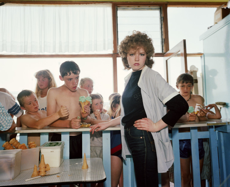 GB. England. New Brighton, Z cyklu „The Last Resort”, fot. Martin Parr, 1983-85 (źródło: materiały prasowe organizatora)