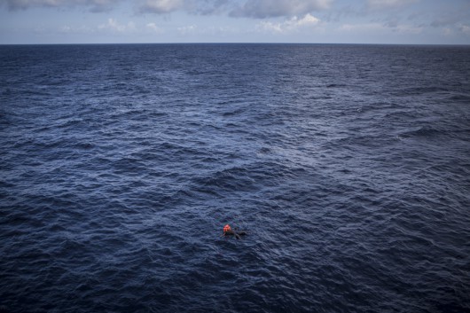 „Śródziemnomorskie migracje”, Mathieu Willcocks, MOAS – Bieżące wydarzenia – fotoreportaż, World Press Photo 2017 (źródło: materiały prasowe)