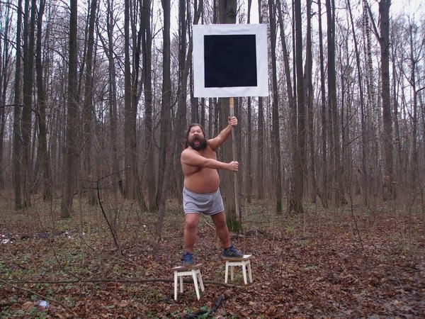 Blue Noses, „Suprematist Bannermen”, 2006, video still (źródło: materiały prasowe organizatora)