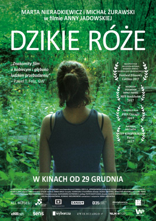 „Dzikie Róże” – plakat filmu (źródło: materiały prasowe producenta)
