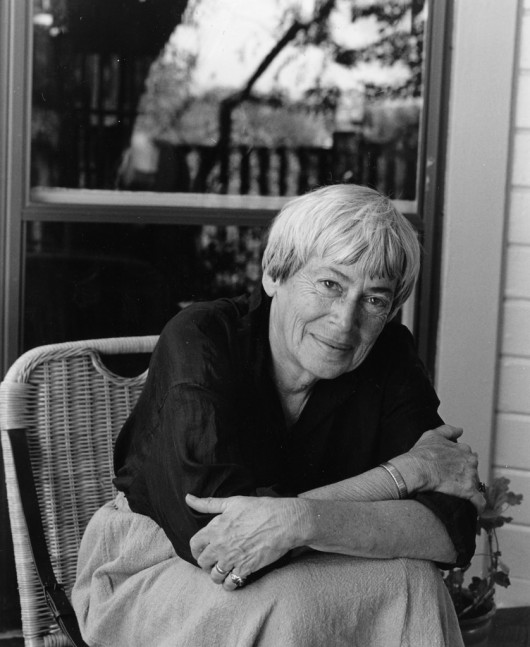 Ursula K. Le Guin, fot. Marian Wood Kolisch (źródło: Flickr na licencji CC BY-SA 2.0)