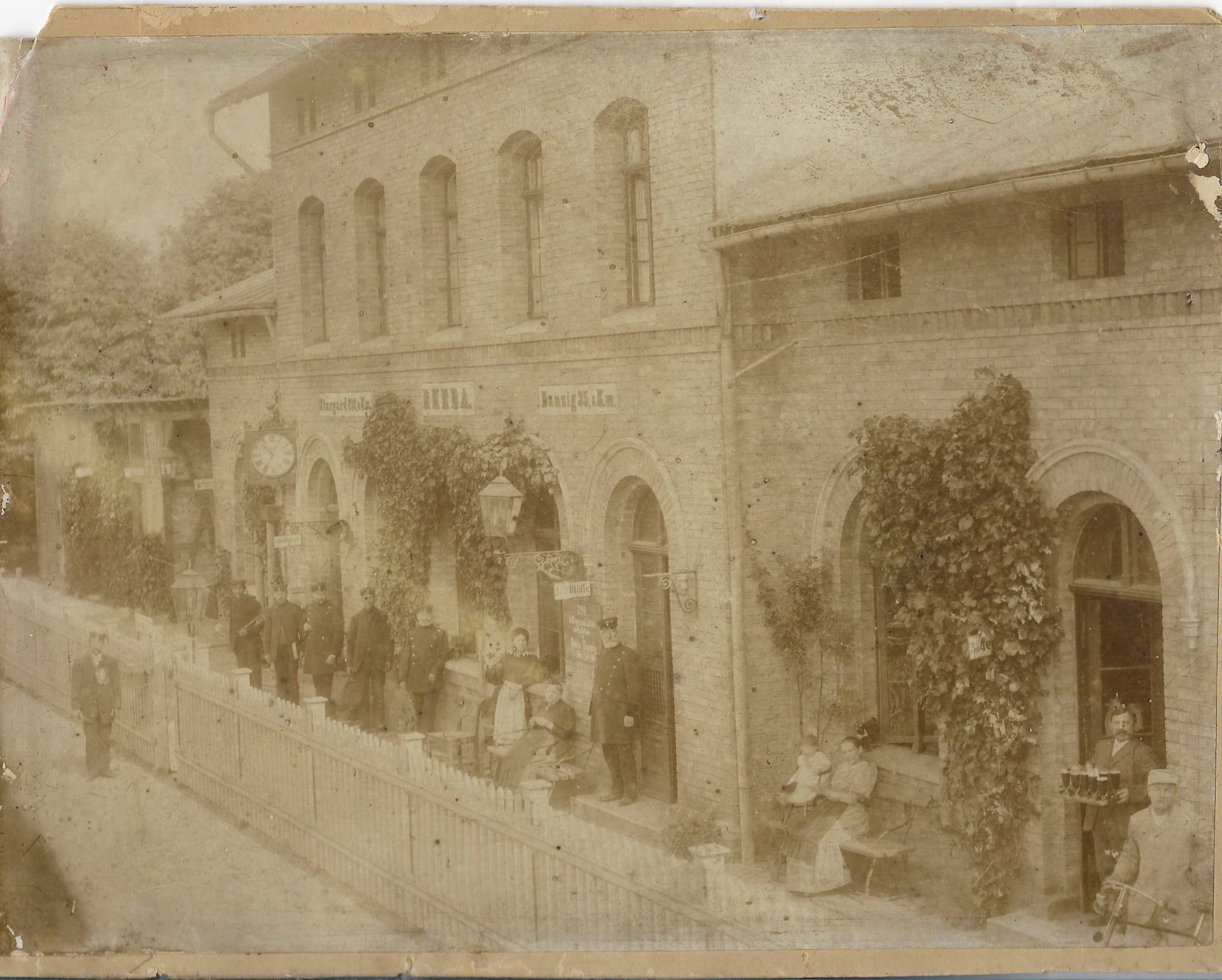 Fotografia dworca w Redzie, ok. 1905 r. (Źródło: materiały prasowe organizatora)