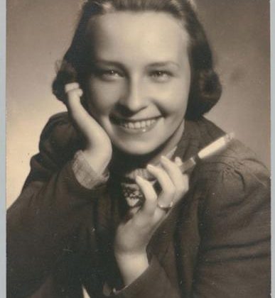Zakład fotograficzny Zygmunt Garzyński, Danuta Garzyńska - Buzek, portret., 1944 (źródło: materiały prasowe)