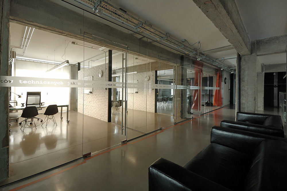 Wnętrza zarządu grupy POWEN |nagroda Mała Forma| group_a architects