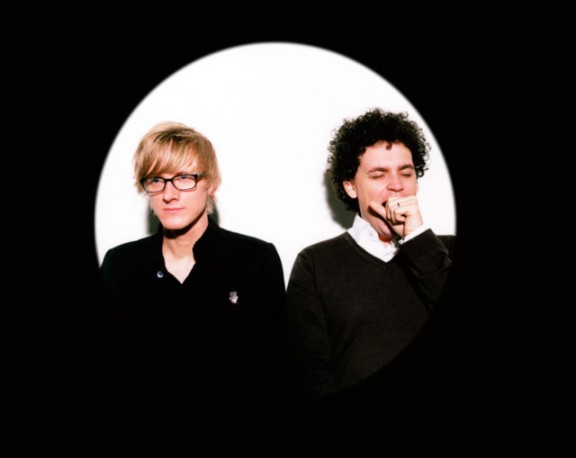 Simian Mobile Disco. Materiały udostępnione przez Alter Alt