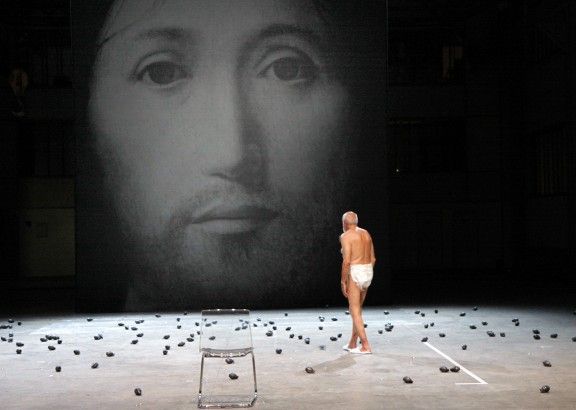 O twarzy. Wizerunek Syna Boga, reż. Romeo Castellucci (fot. Klaus Lefebvre)