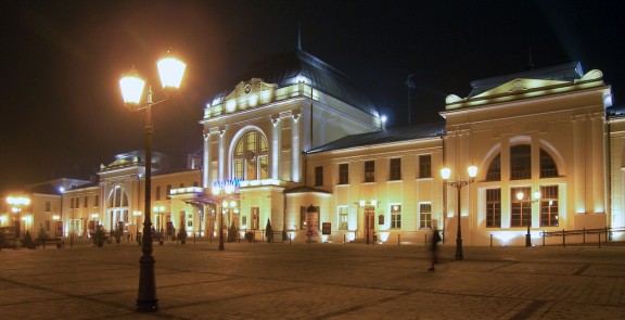 Igor Przybylski - Live Show, dworzec w Tarnowie (źródło: materiały prasowe)