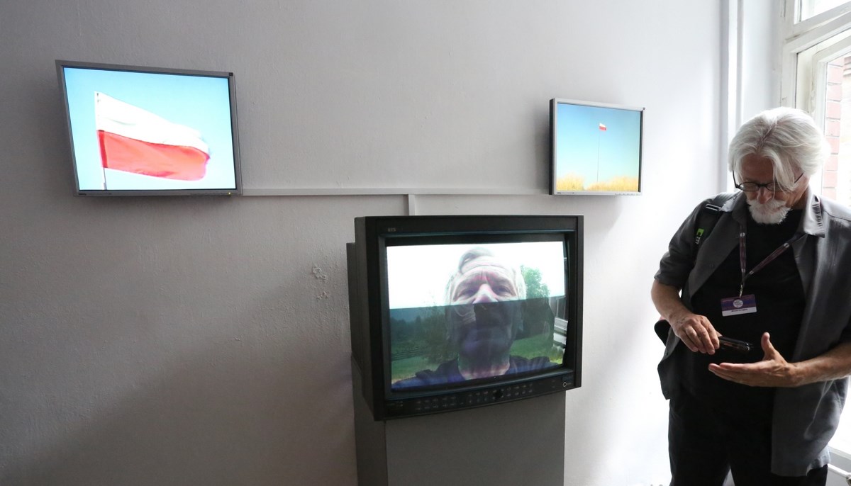 „Separacja barw”, kadr z prezentacji, Biennale Sztuki Mediów WRO 2013, fot,. M.E. Koch (źródło: materiały prasowe organizatora)