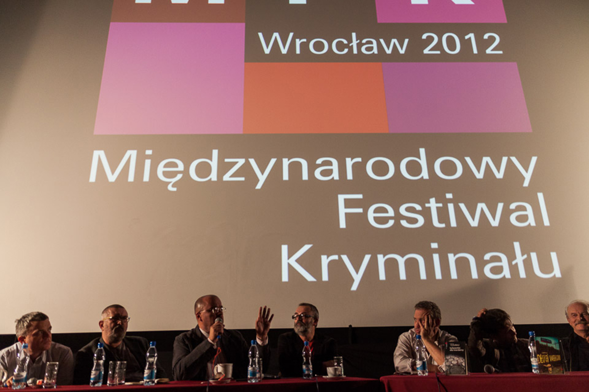 Panel „jurorzy kontra nominowani”. Od lewej: Marcin Maruta, Witold Bereś, Marcin Baran, Piotr Bratkowski, Mariusz Czubaj, Wiktor Hagen, Marek Harny (źródło: materiały prasowe)