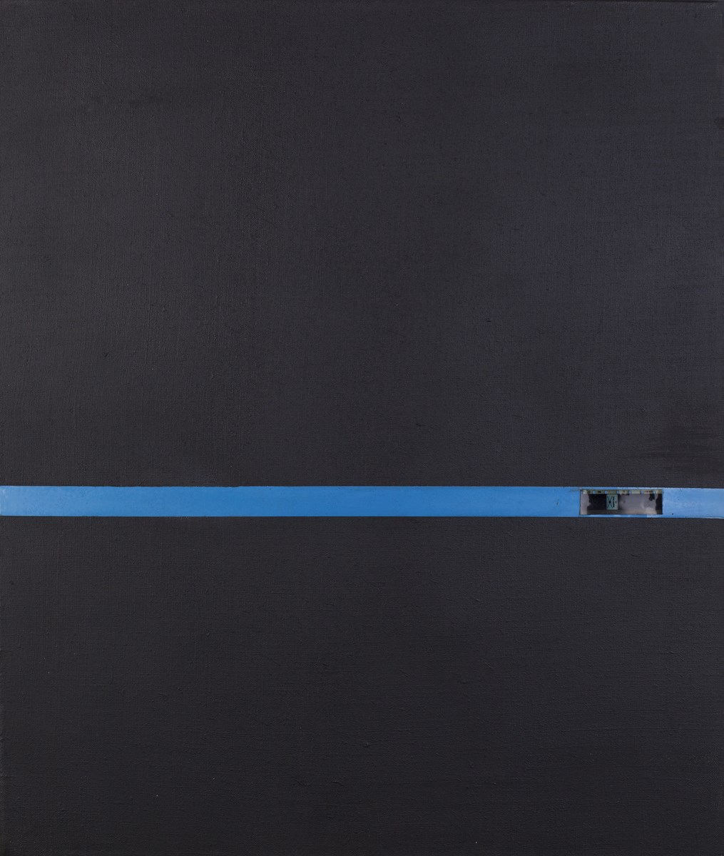 Edward Krasiński, „Interwencja”, 1979, akryl na płótnie, skocz, taśma filmowa, 56 x 46 cm(źródło: materiały prasowe organizatora)