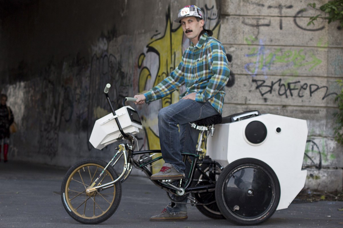Luca Battiston Godziella, „Bike sound system”, 2012 (źródło: materiały prasowe organizatora)