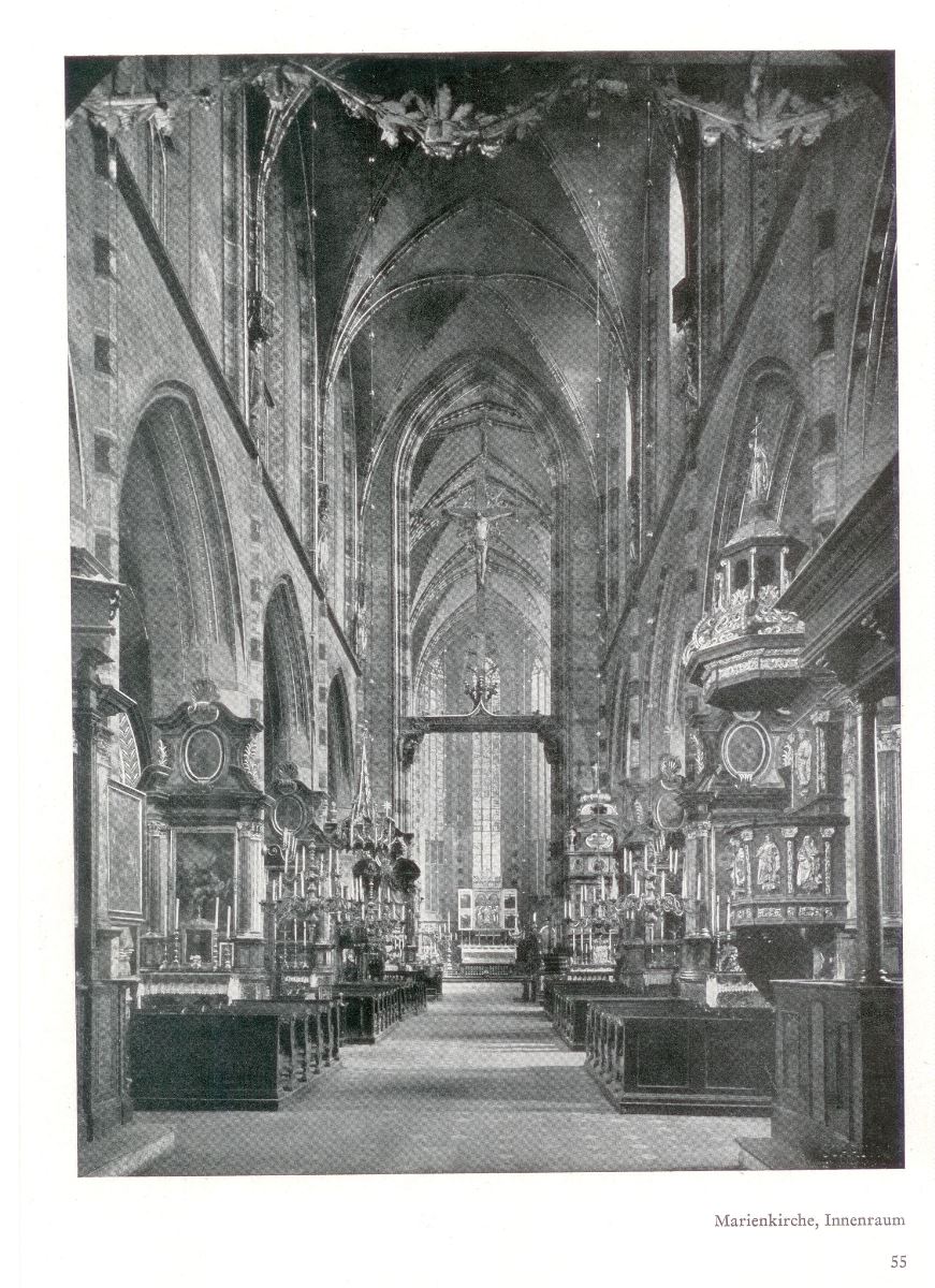 Wnętrze Kościoła NMP w Krakowie (źródło: materiały prasowe)