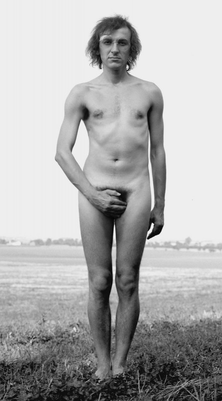 Natalia LL, „Topologia ciała”, 1967, druk pigmentowy, 180x100 cm. Dzięki uprzejmości artystki (źródło: materiały prasowe organizatora)