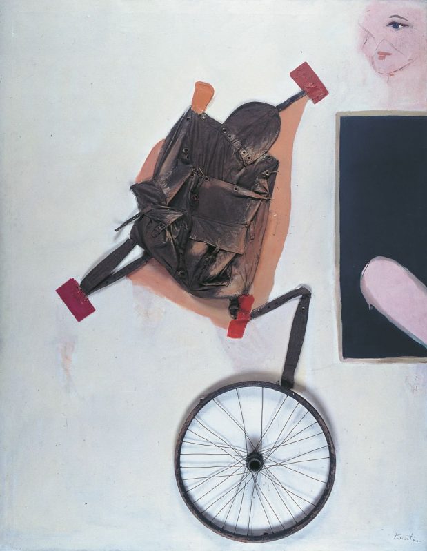 Tadeusz Kantor, „Emballage IV”, 1967, plecak, koło rowerowe, olej, płótno, wł. Muzeum Sztuki w Łodzi (źródło: materiały prasowe organizatora)