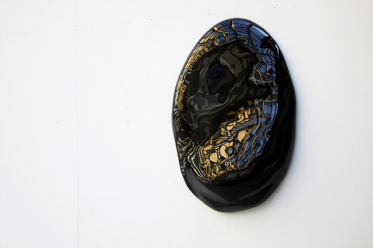 Martyna Pająk, „Od czasu do moje lustro robi się czarne”, rzeźba (źródło: materiały prasowe organizatora)