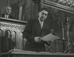 Przemówienie w parlamencie węgierskim, fot. archiwum ZNiO (źródło: materiały prasowe organizatora)