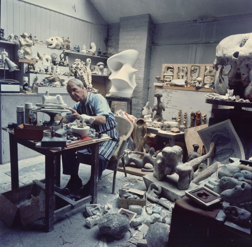 Henry Moore, Maquette Studio, Perry Green, 1968, fot. John Hedgecoe (źródło: materiały prasowe)